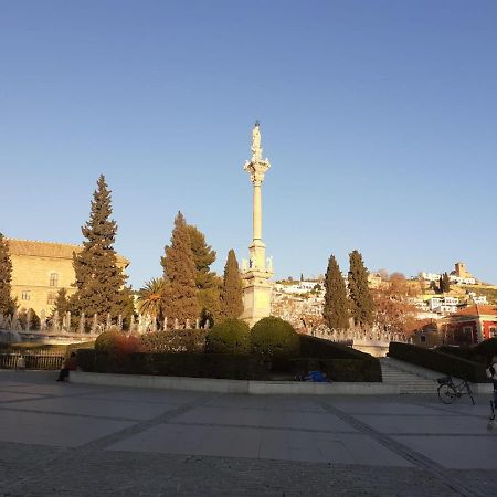 Apartamento Cueva La Taracea Lägenhet Granada Exteriör bild