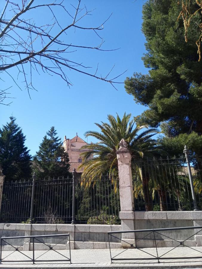 Apartamento Cueva La Taracea Lägenhet Granada Exteriör bild